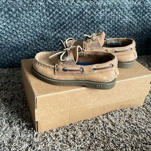 Toddler Sperry size 7